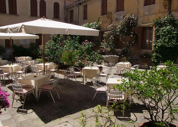 Hôtel bon marché: Domus Ciliota